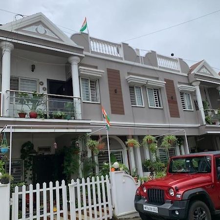 Furnished Villa Near Airport, Away From City Bhopal Buitenkant foto