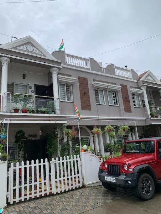 Furnished Villa Near Airport, Away From City Bhopal Buitenkant foto